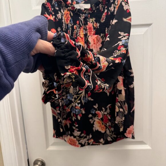Ann Taylor Loft Floral Blouse Smocked Boho Size Large Read Description - Picture 8 of 9